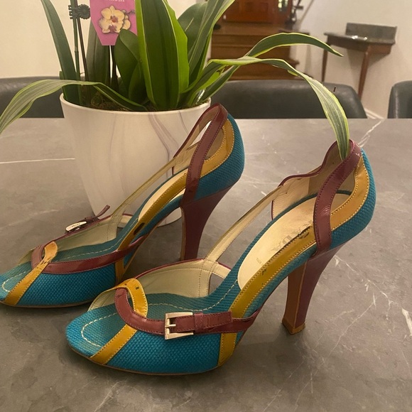 Prada Blue and Yellow Heels with Modern Design - Picture 1 of 11